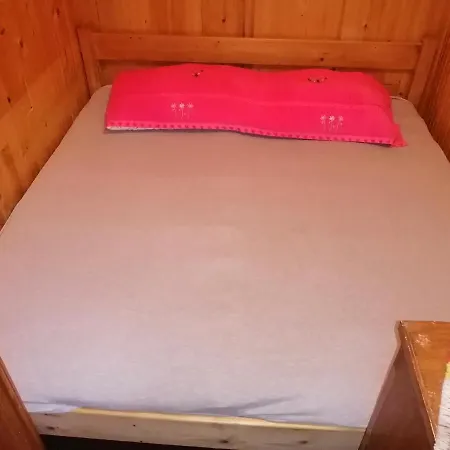 Apartment Mala Kelja *